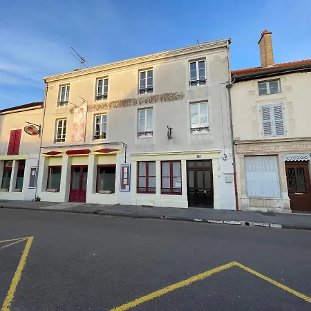 Les Lodges Du Castel Chateauvillain Exterior foto