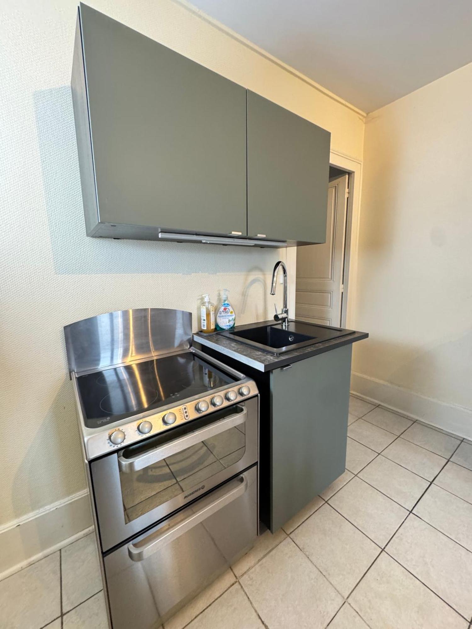 Les Du Castel Apartment